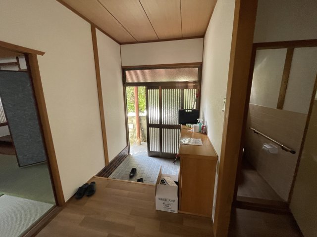 玄関
