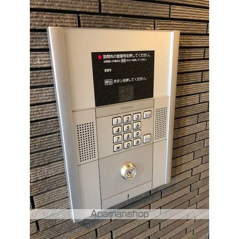 地下鉄東西線 西１８丁目駅 徒歩4分 10階建 築13年の外観写真