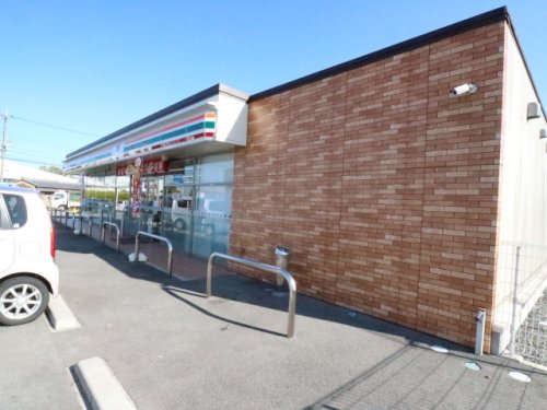 ＪＲ関西本線 奈良駅 バス乗車時間：16分 最寄りバス停で下車 徒歩12分 2階建 築9年の周辺写真