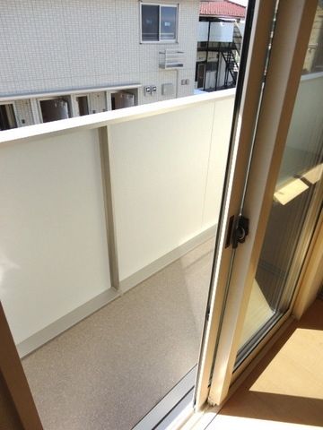 バルコニー　★広いベランダです★