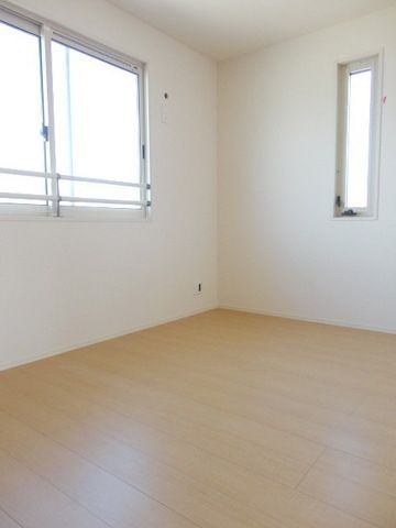 その他部屋・スペース　★角部屋で風通し良し★