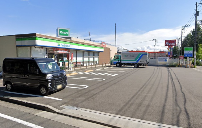 コンビニ　ファミリーマート昭島武蔵野店（コンビニ）まで485m