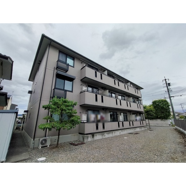 2LDK Apartment in Nagano, Nagano