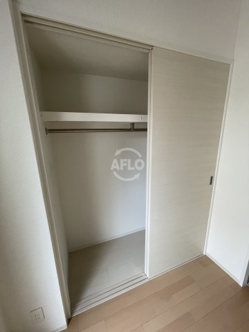 収納　APRILE南森町（旧名：アスール南森町）　クローゼット