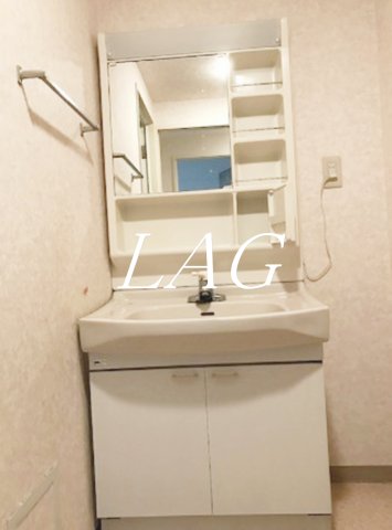 洗面設備　洗面台です。