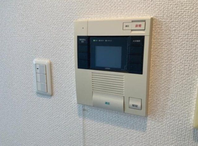 セキュリティ　☆安心のTVモニタ付きインターホン☆