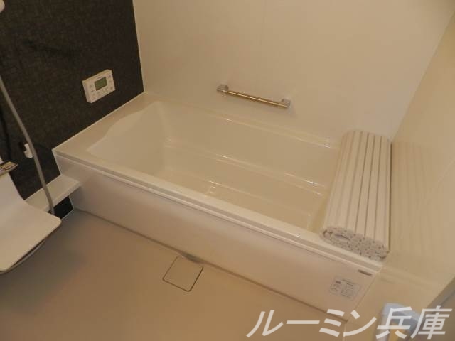 ラヴィくわまAの風呂写真