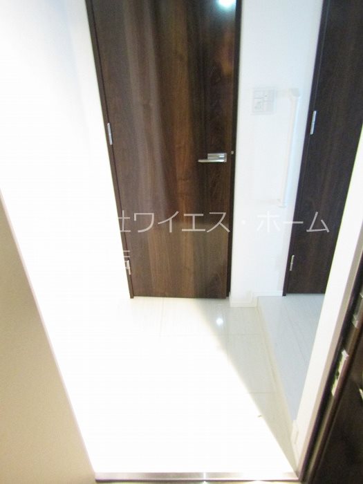 ＪＲ中央線 国分寺駅 徒歩1分 35階建 築9年の玄関写真