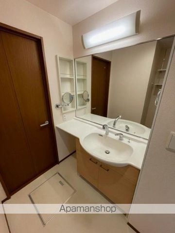 ＪＲ山陽本線 大野浦駅 徒歩19分 2階建 築13年のトイレ写真