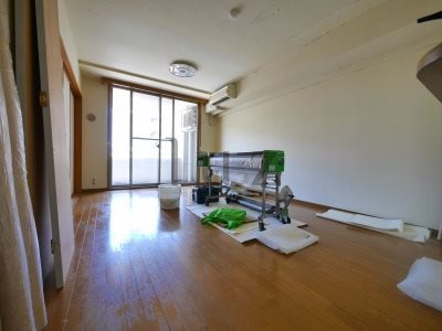居室・リビング　綺麗なフローリングのお部屋です。