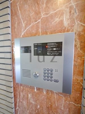セキュリティ　安心のオートロックで帰宅が遅くても安心です☆