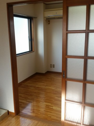 コープブリッジの居間写真