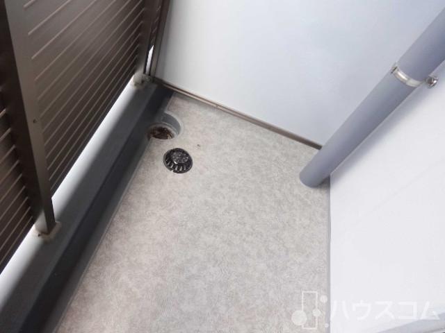 バルコニー　西向きのバルコニーです☆