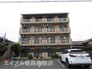 ジュネス伊伝居IIの外観写真
