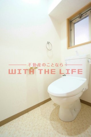 トイレ　落ち着いたトイレです