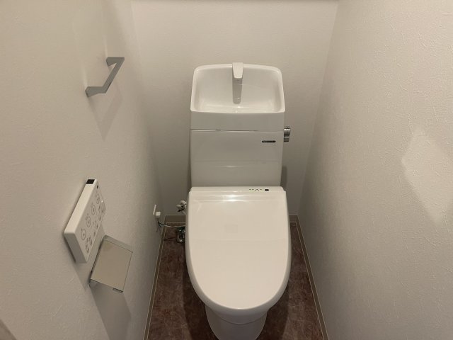 GRANDIR Aのトイレ写真