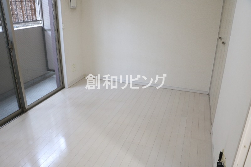 フォレスト赤迫の居間写真