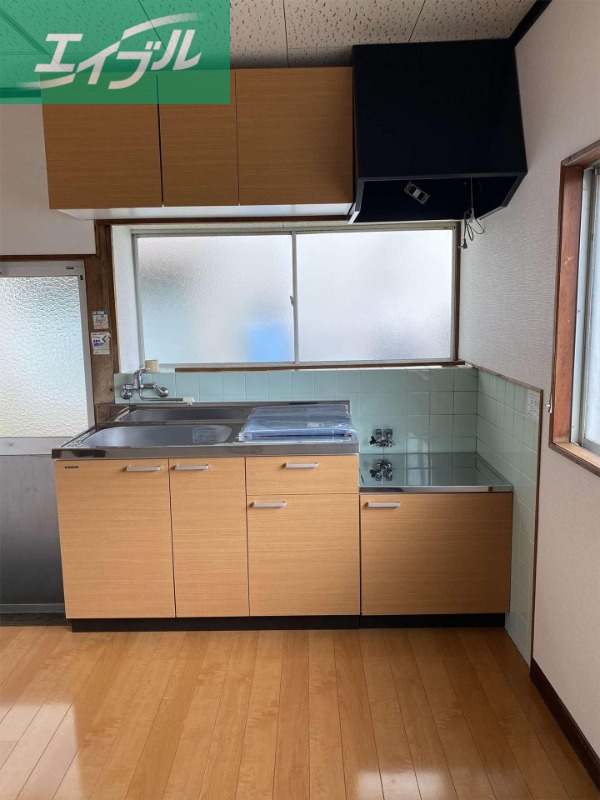 中庄ハイツ一戸建のキッチン写真