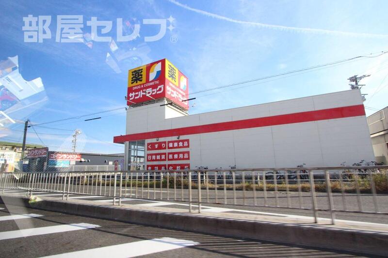 コンビニ　セブンイレブン名古屋丸新町店（コンビニ）まで407m