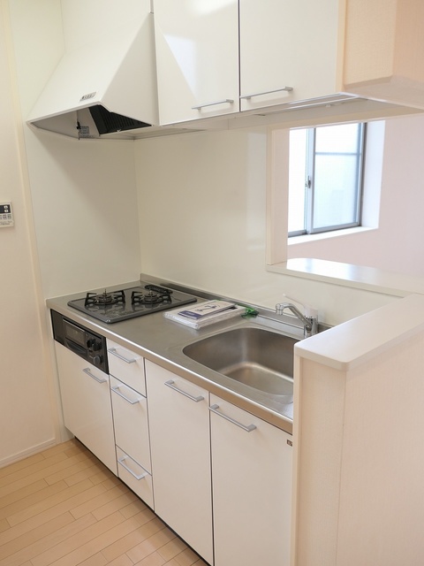 キッチン　ガス2口グリル付きシステムキッチン
