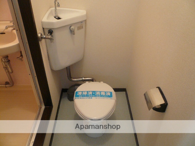 西武新宿線 野方駅 徒歩3分 2階建 築45年のトイレ写真