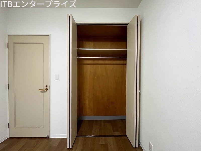 バーディー蜆塚の内装写真