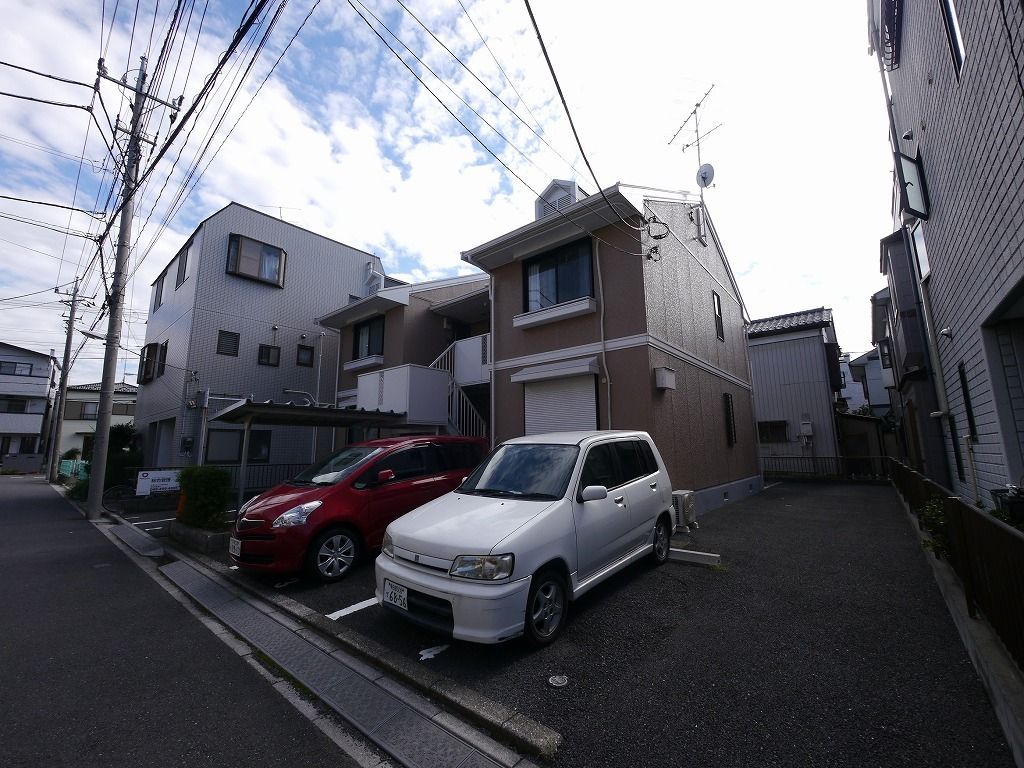 駐車場　駐車場