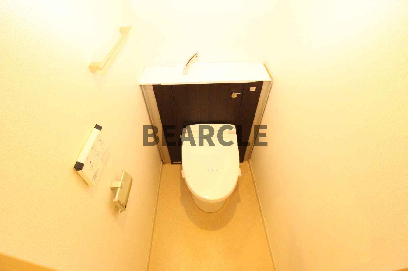 トイレ　落ち着いたトイレです