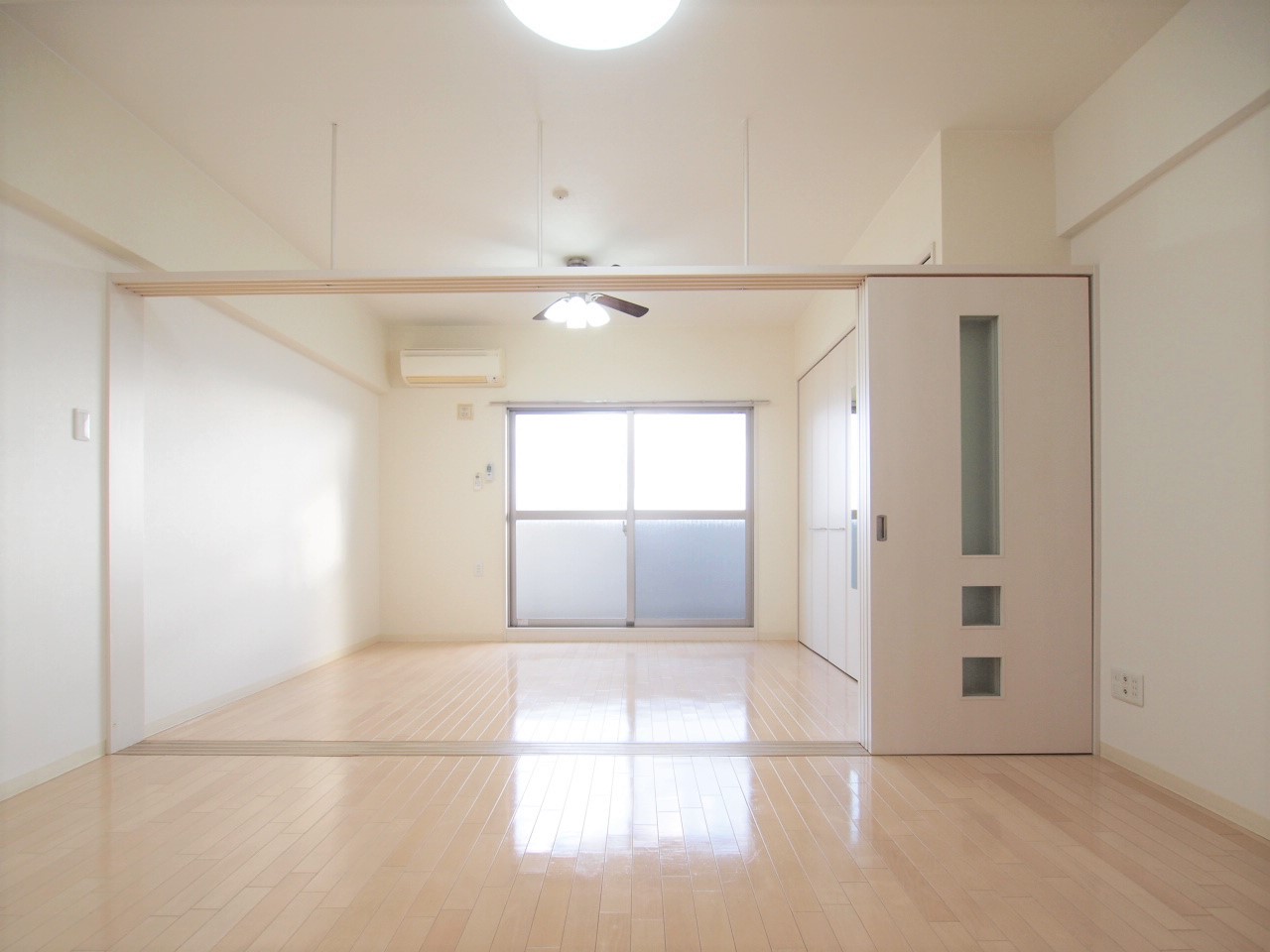 No.65 ORIENT CROSSING TOWERの内装写真