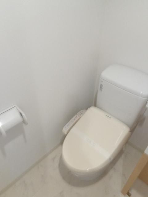 トイレ　洗浄便座付