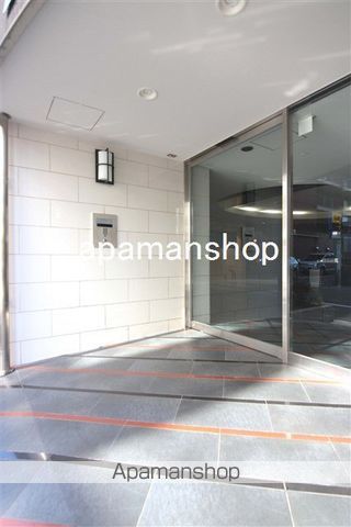 地下鉄堺筋線 北浜駅 徒歩5分 15階建 築14年の外観写真