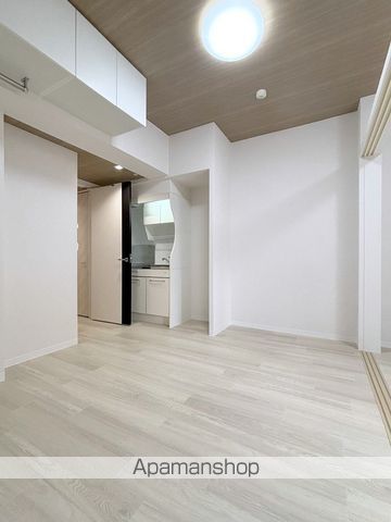 地下鉄堺筋線 北浜駅 徒歩5分 15階建 築14年の居間写真