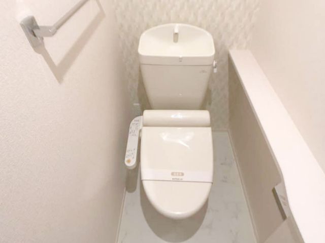 ヴィラソレイユ Bのトイレ写真