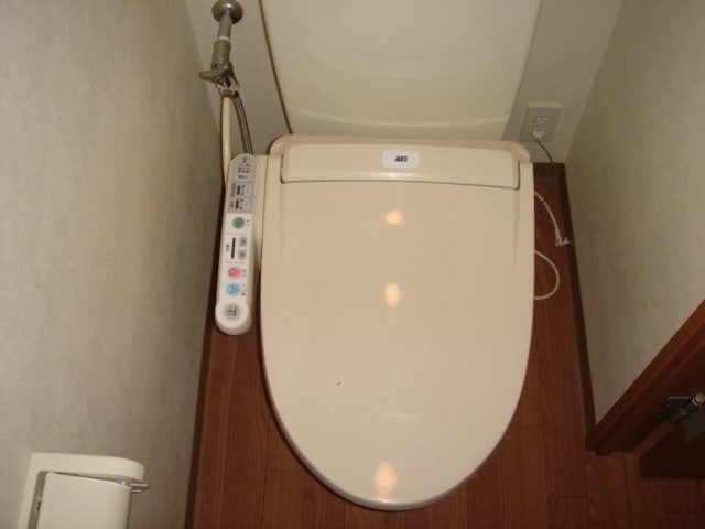 トイレ　図面と現状に相違がある場合には現状を優先
