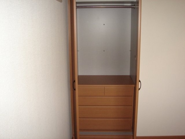 収納　図面と現状に相違がある場合には現状を優先