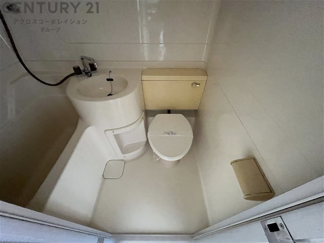 トイレ　ユニットバス内のトイレです♪