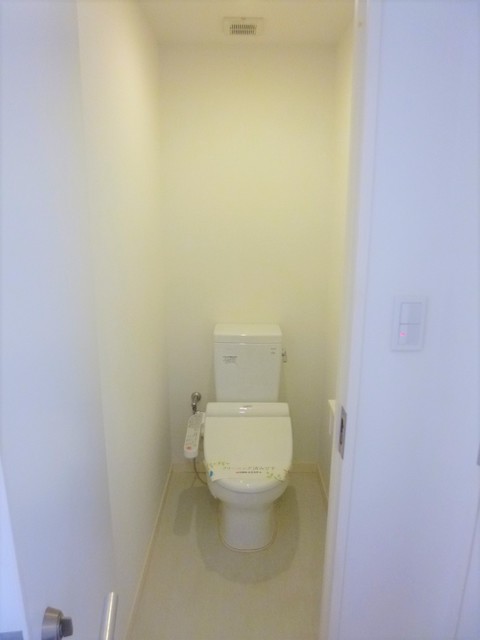 トイレ　別部屋参考写真