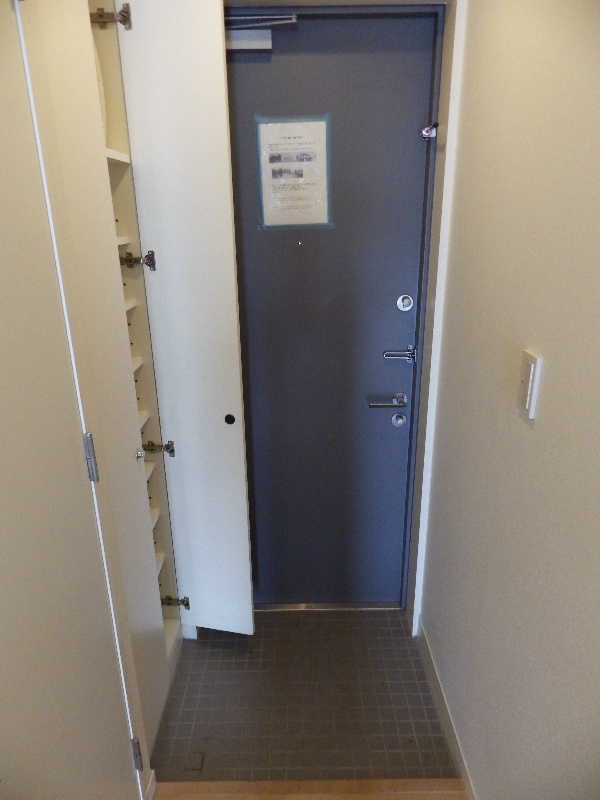 玄関　別部屋参考写真