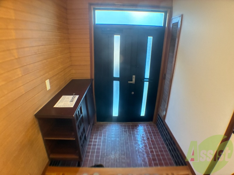 豊中市上野西4丁目貸家の玄関写真
