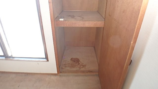 地下鉄千日前線 野田阪神駅 徒歩1分 5階建 築43年の内装写真