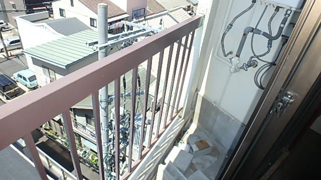 地下鉄千日前線 野田阪神駅 徒歩1分 5階建 築43年の内装写真