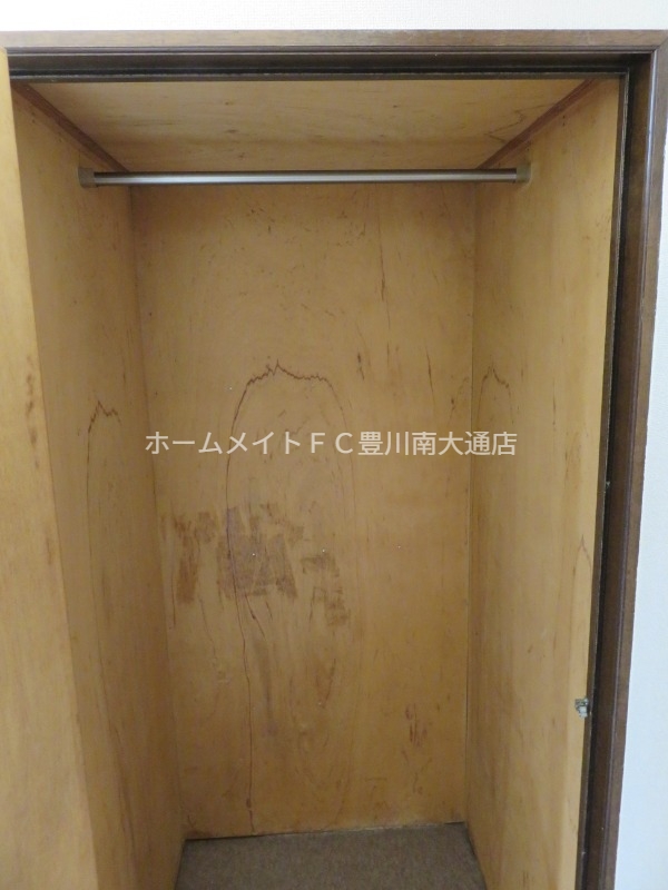 収納　同型別部屋写真（反転）
