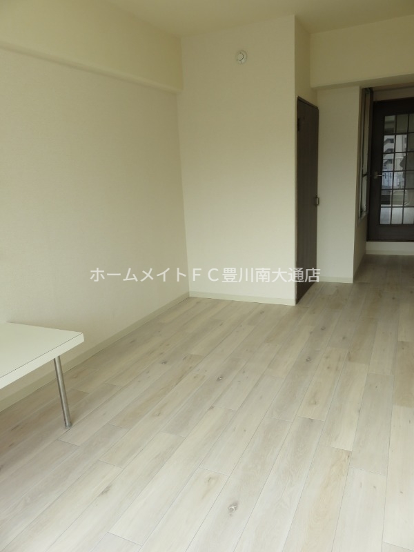 その他部屋・スペース　同型別部屋写真（反転）