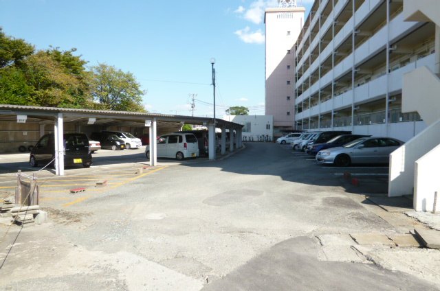 駐車場　駐車場完備です