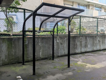 その他　バイク駐輪場