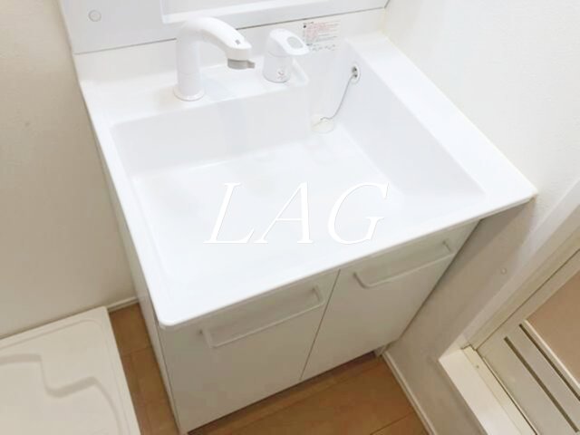 洗面設備　洗面台です。