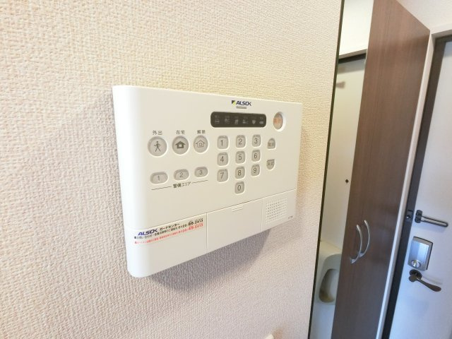 ＪＲ総武線 稲毛駅 バス乗車時間：10分 最寄りバス停で下車 徒歩2分 2階建 築11年のその他写真