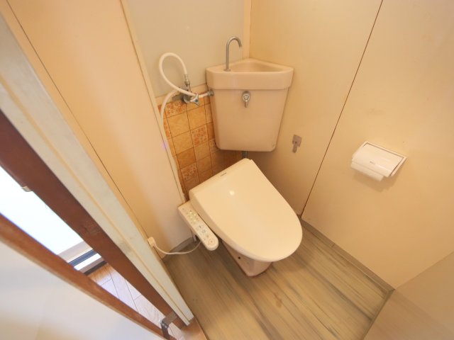 近鉄東生駒ガーデンハイツI棟のトイレ写真