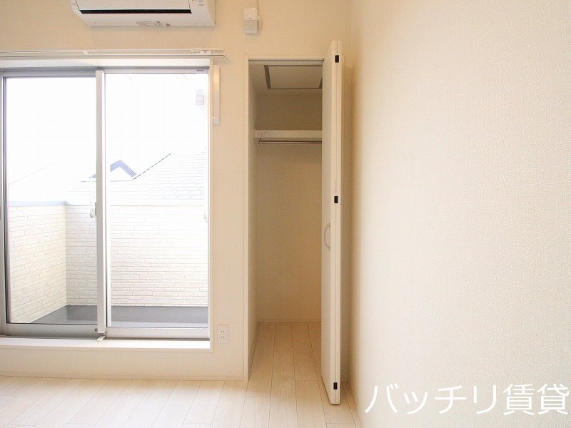 収納　同型タイプの為、現状を優先致します。