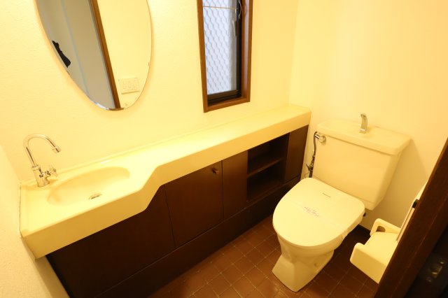 橿原市北妙法寺町戸建のトイレ写真